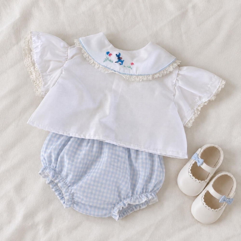Vintage Embroidered Baby Top 50s Vintage white baby top size 0 3 months